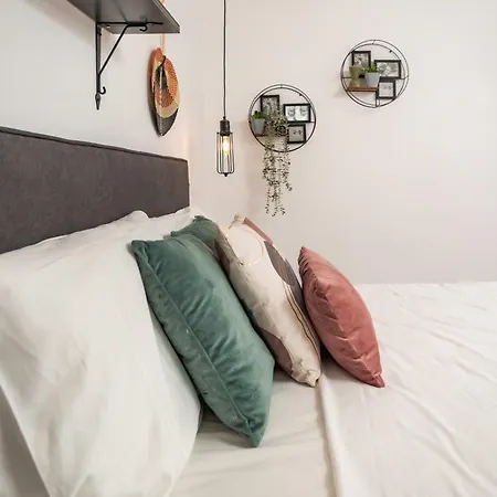 Naxos Chora Modern Dream Apt With Jacuzzi & Patio * Naxos City